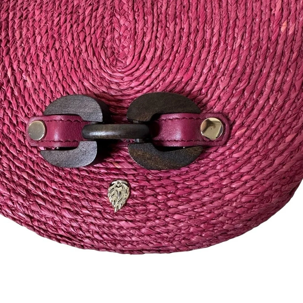 Helen Kaminski Raffia and Leather Shoulder Bag Raspberry
